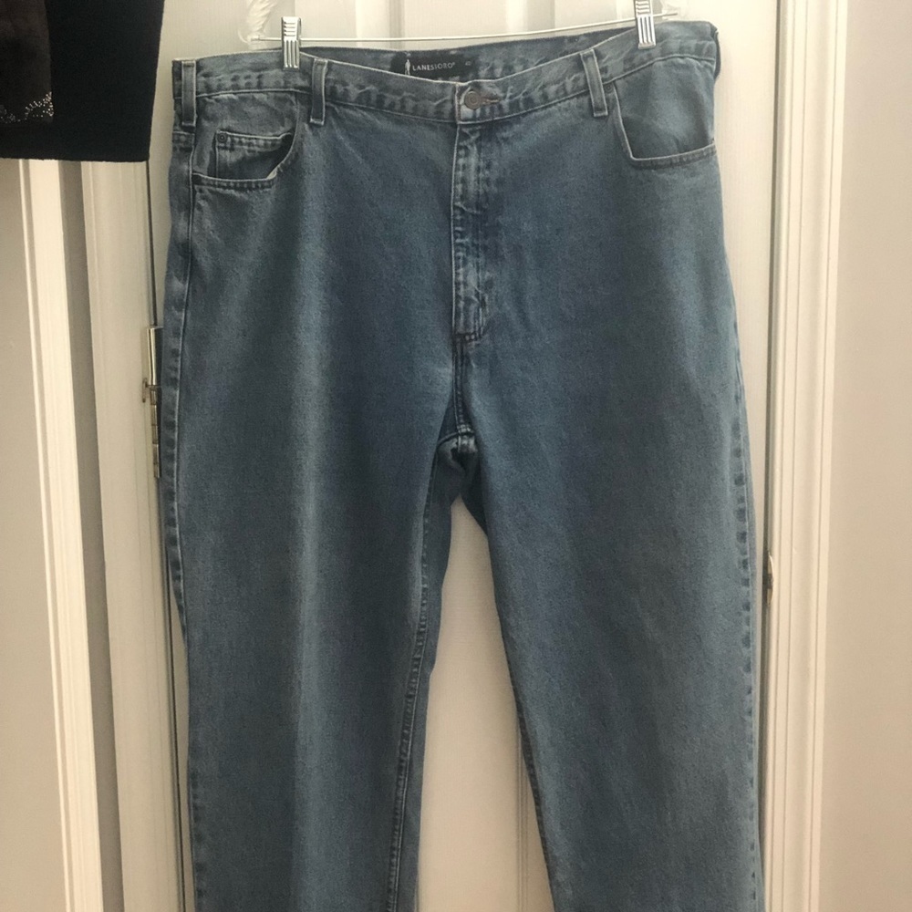 𝅺LANESBORO Mens washed blue jeans denim size 42x32‎